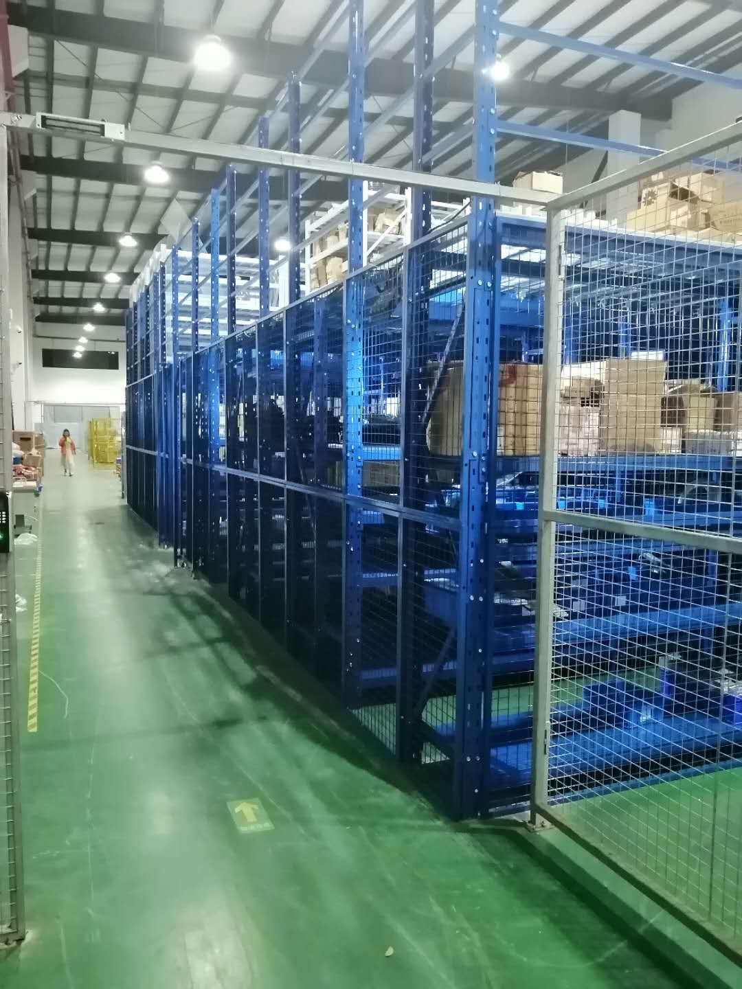 閣樓式貨架